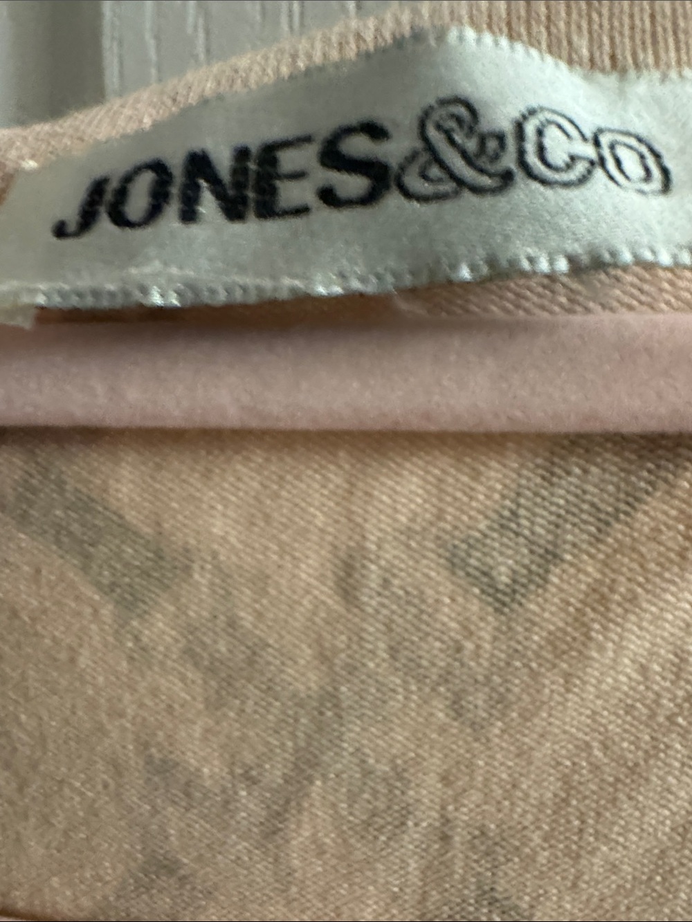 Beige Chain-Print Button-Front Sweater - Picture 2 of 2